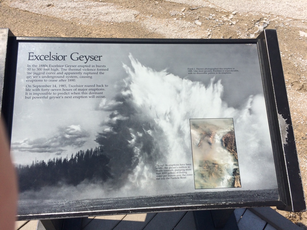 IMG_3773-Excelsior-Geyser-Crater