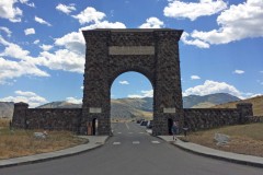 IMG_3884_b-Gardiner-Yellowstone-North-Gate